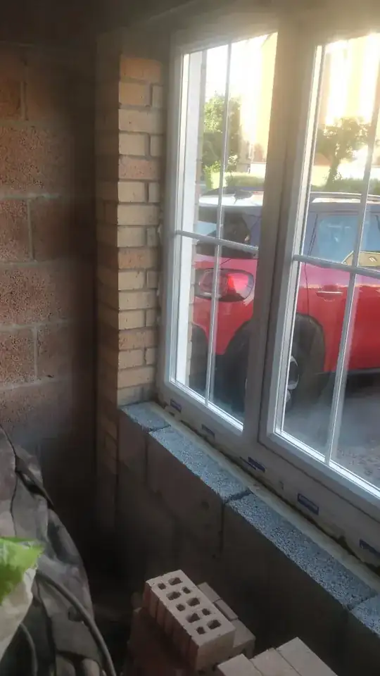 GarageWindow