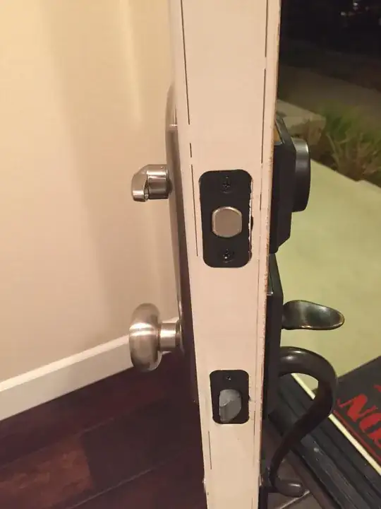 Side view of handle set