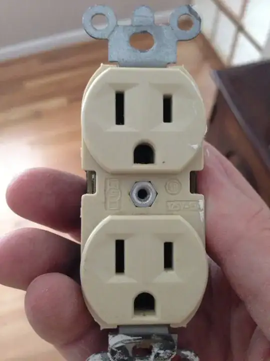 Front of outlet