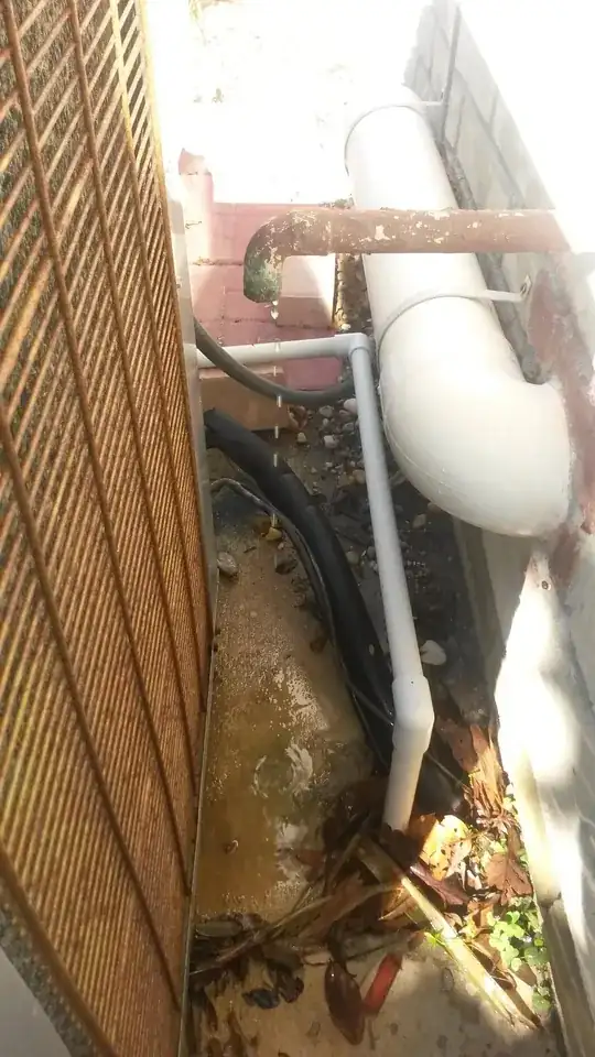 Bottom of Outlet Box