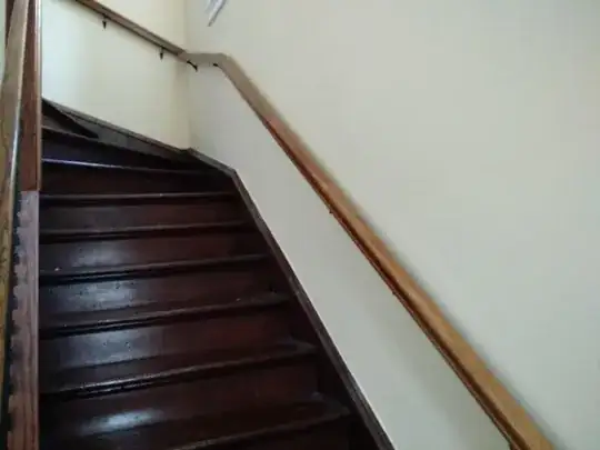 handrail with joint near top