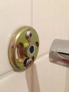 pic of towel rack 9
