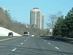 Columbia Parkway (US&nbsp;50) on the east side of Cincinnati