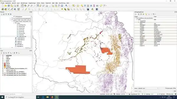 Os estudantes exportaron os datos do sitio web e importaron os datos a QGIS