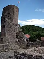 Burg Schwarzenfels, Bergfried